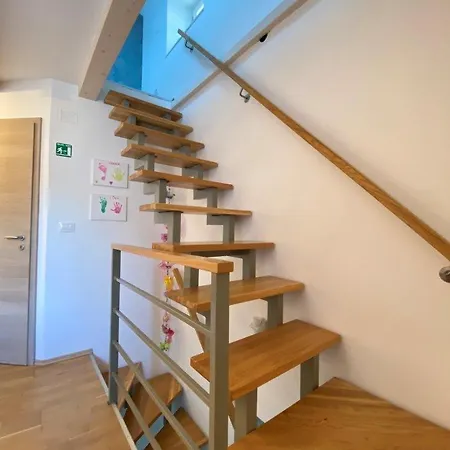 Dom wakacyjny Hidden Hideaway Cres