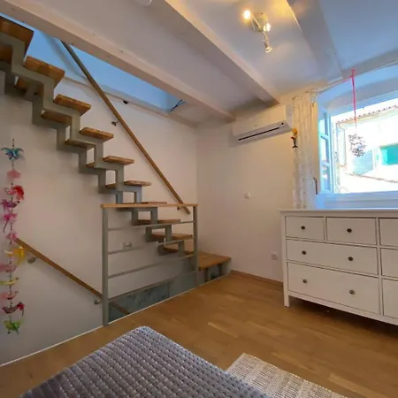 Hidden Hideaway Hébergement de vacances *